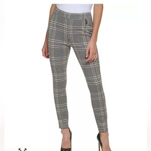BOGO Tommy Hilfiger Plaid Pull On Stretch Skinny Pants Size 6